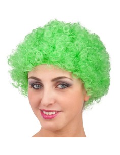 Parrucca ricciolina verde voluminosa per travestimenti e feste a tema indossata da donna