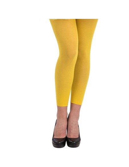 Leggings giallo fluo indossati con scarpe nere per look sgargiante e colorato