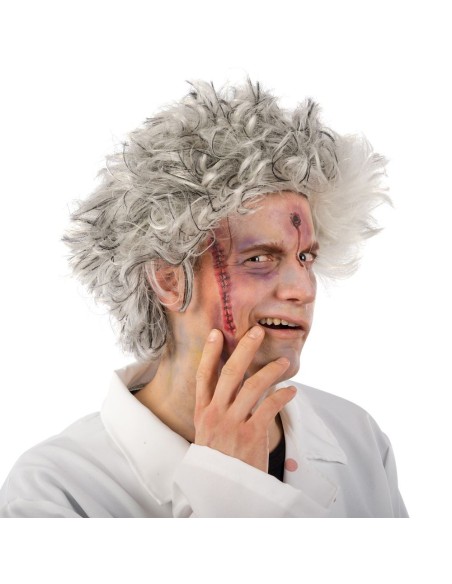 Tatuaggi temporanei cicatrici insanguinate applicati su viso per makeup horror Halloween