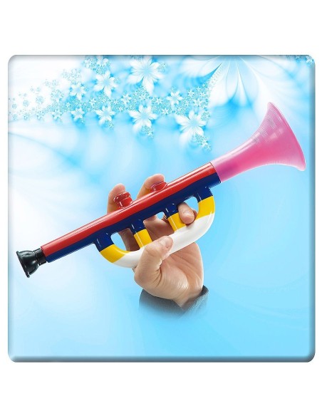 Tromba giocattolo colorata rosa gialla blu tenuta in mano per feste bambini