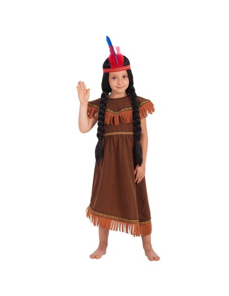 Bambina con costume da indianina marrone con frange, fascia con piume e gesto di saluto
