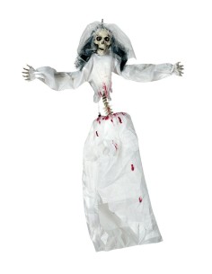 Decorazione Halloween sposa cadavere con abito bianco macchiato sangue e teschio da appendere