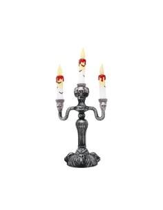 Candelabro gotico argento con tre candele illuminate per decorazioni Halloween horror