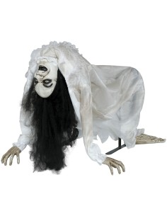 Decorazione Halloween donna posseduta animatronic con capelli neri veste bianca luci suoni movimento 140cm