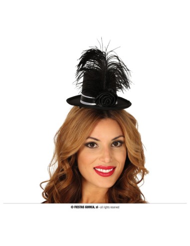 Mini cilindro nero con fiore decorativo e piume nere per costumi eleganti e feste a tema