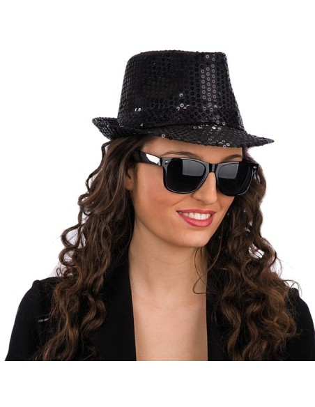 OCCHIALI NERI . Prezzo 2,70 €