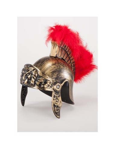 Elmo romano dorato con cimiero di piume rosse e decorazioni elaborate per costume da gladiatore